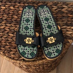 Tory Burch Navy blue patent slides